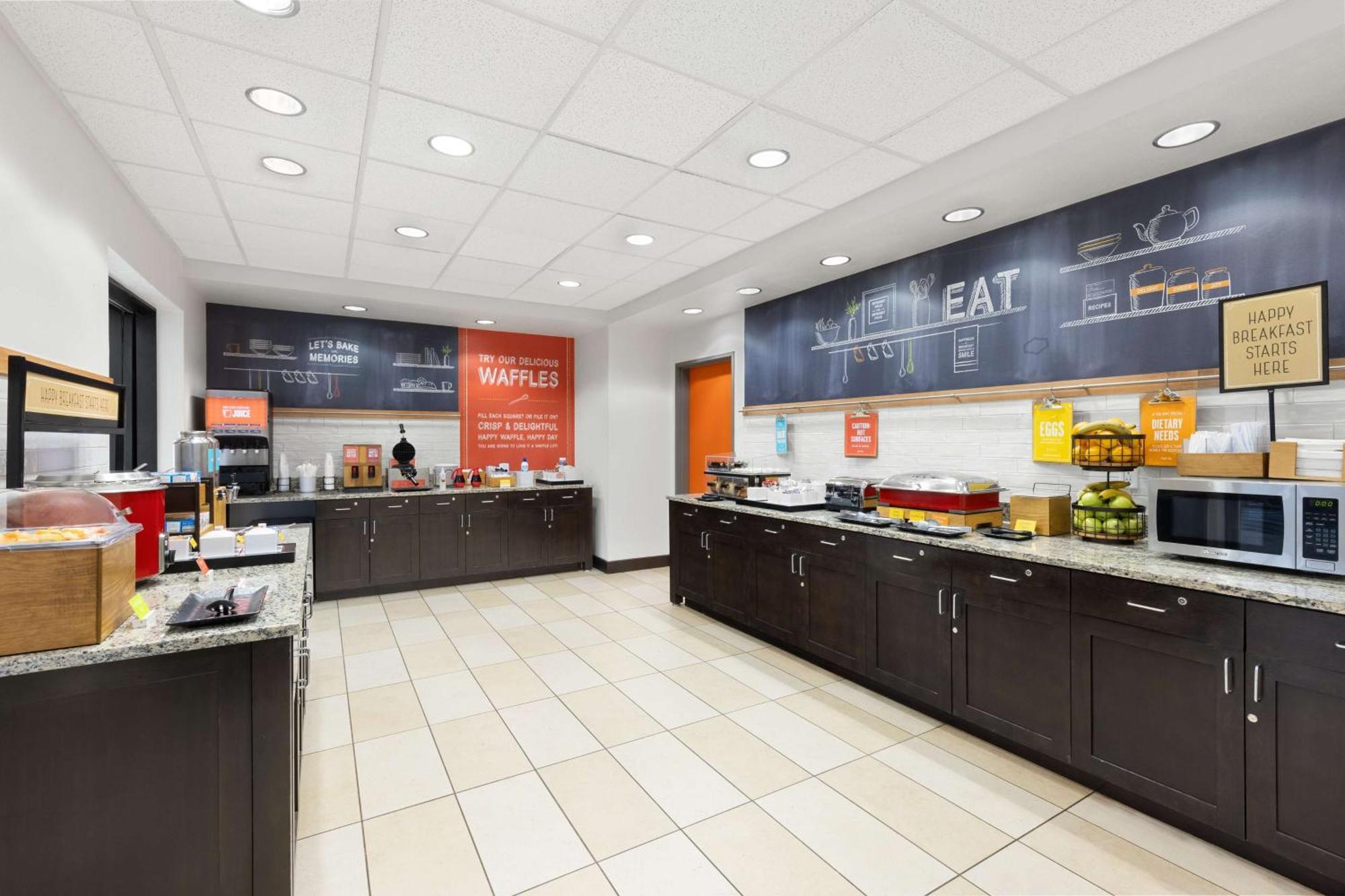 Hampton Inn & Suites Douglas Bagian luar foto
