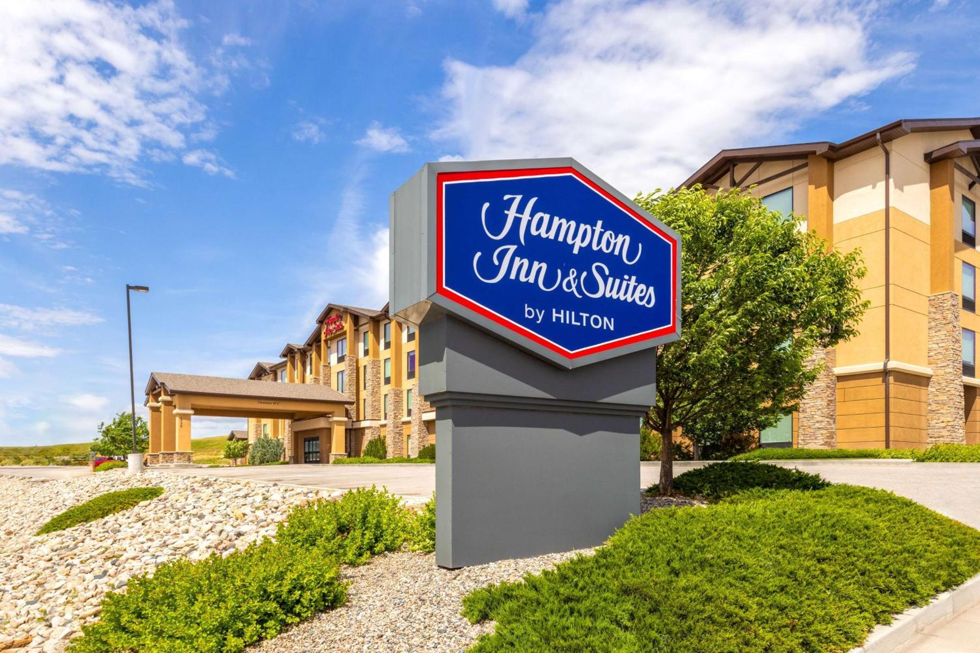 Hampton Inn & Suites Douglas Bagian luar foto