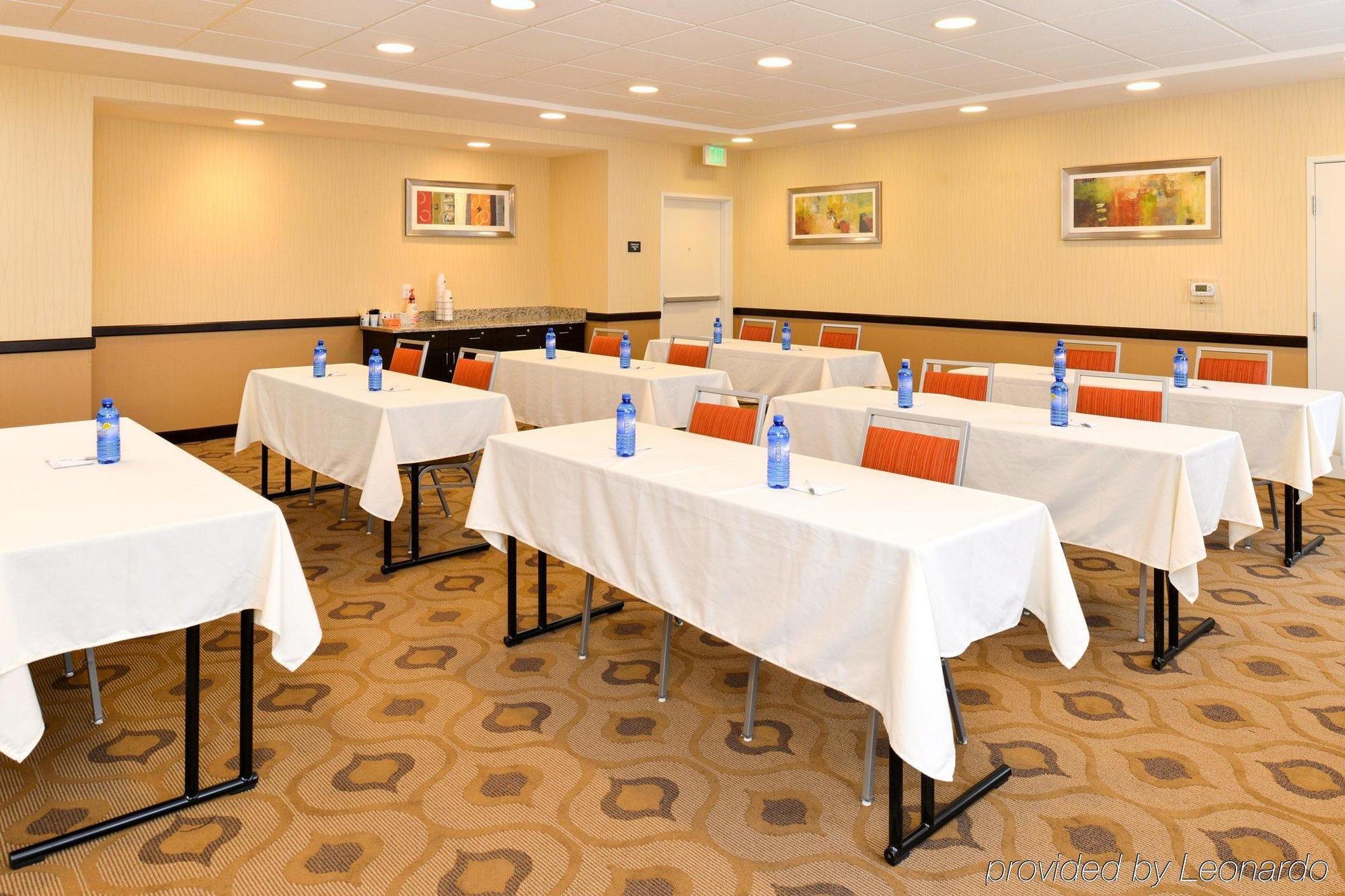 Hampton Inn & Suites Douglas Bagian luar foto
